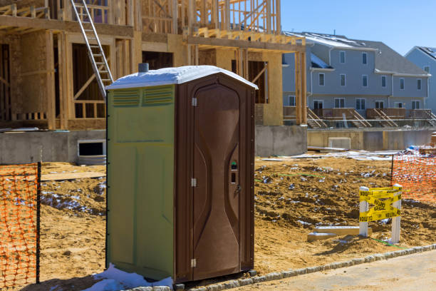Best Porta potty delivery and setup  in Shoreview, MN